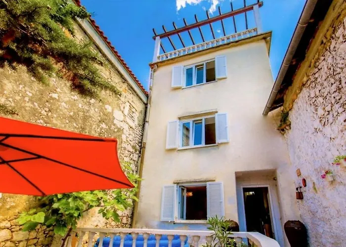 Hébergement de vacances House Panorama House *